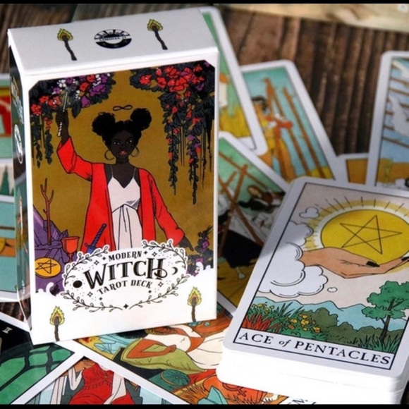 Modern Witch Tarot - Indie Deck Review - Indie Decks Indie Tarot Deck